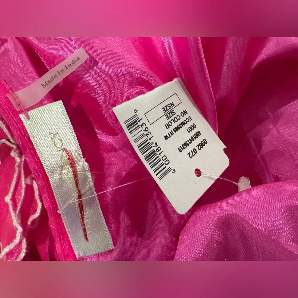 $395 LoveShackFancy
Women's Pink Chaya Dress size S - Picture 11 of 11